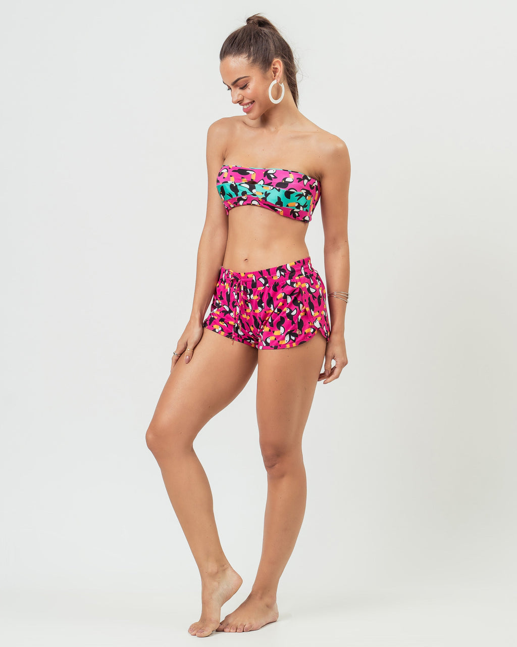 SHORTS ITACARÉ TUCANO ROSA CHOQUE